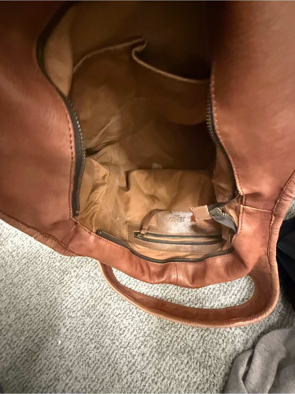 Handmade Genuine Leather Hobo Tote Bag oversize, Cognac Brown, pre-owned. - Picture 7 of 16